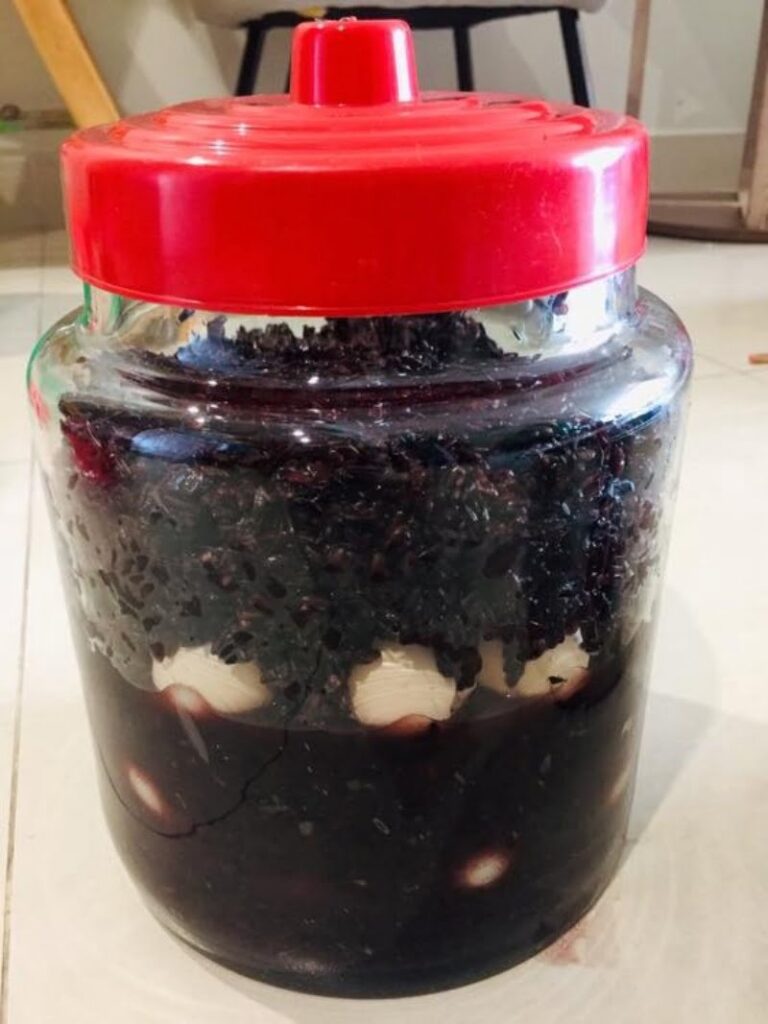 3-buoc-lam-ruou-nep-cam-ngam-trung-ga-loi-sua-bo-mau-cho-phu-nu1