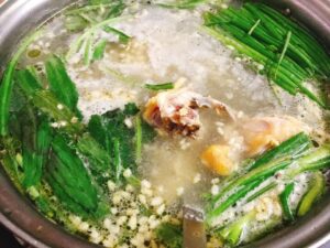 bua-chieu-chieu-dai-ca-nha-voi-mon-lau-ga-com-ruou3