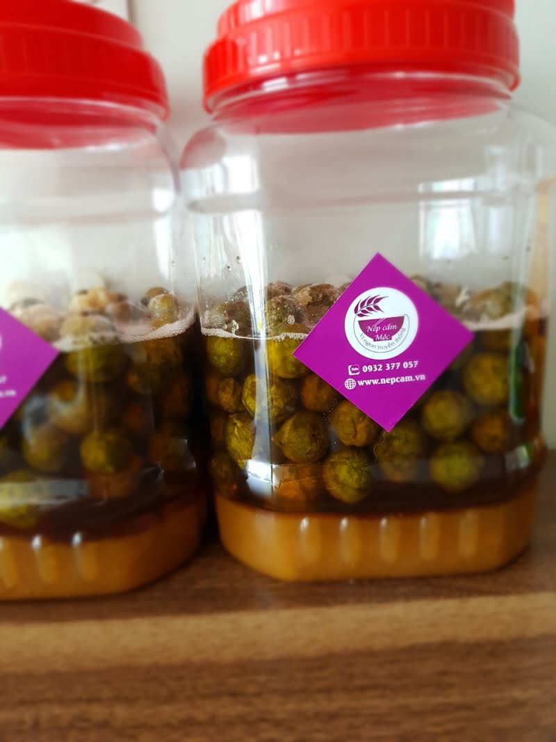 Bình sấu ngâm đường siêu ngon của Nếp Cẩm Mộc