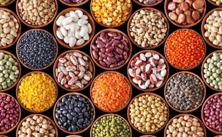 Ngũ cốc là loại thực phẩm tốt cho sức khỏe của mẹ sau sinh mổ