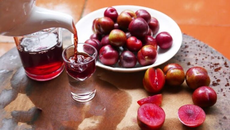 rượu mận nhà làm