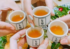 rượu mơ Việt Nam